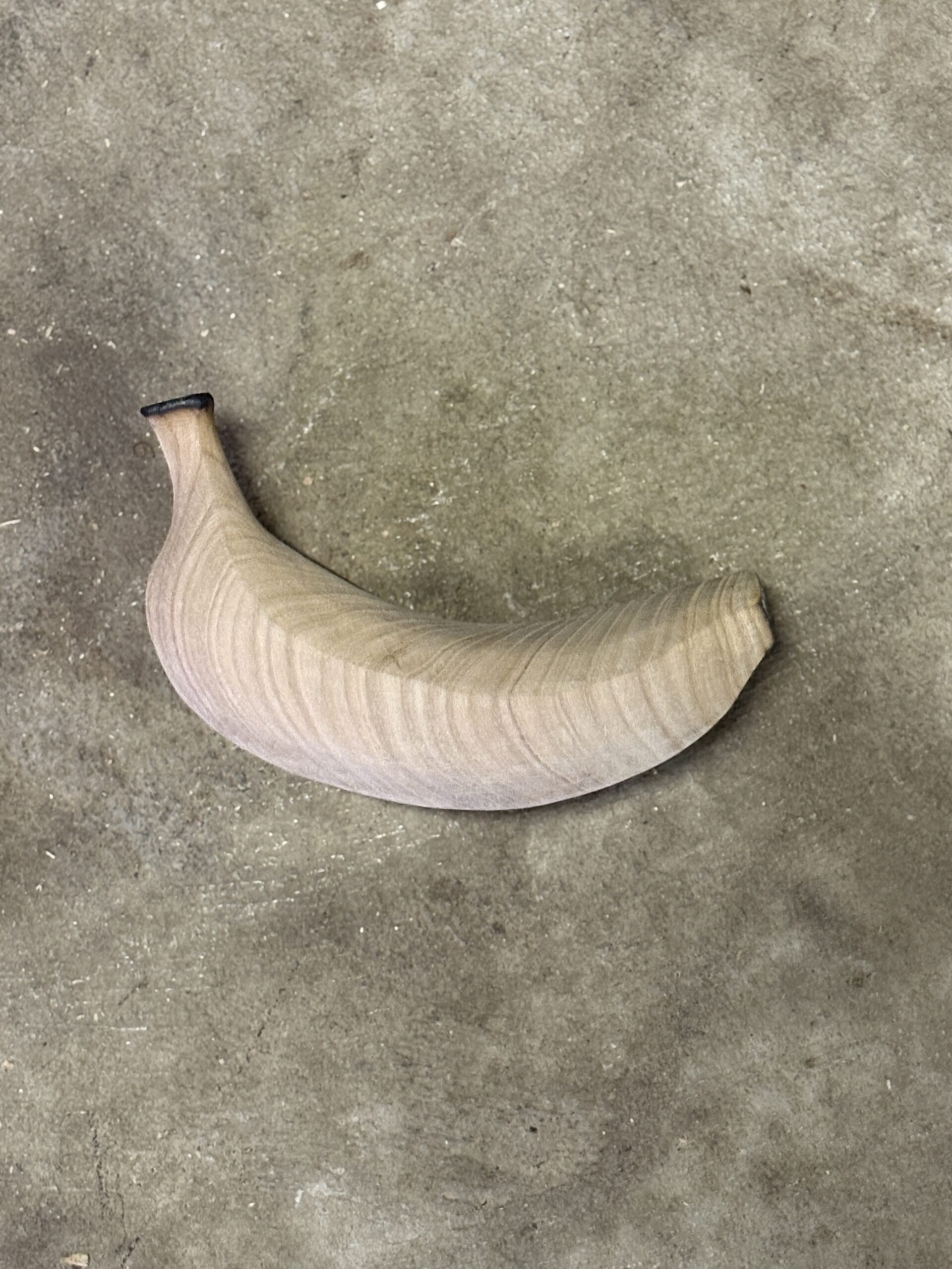 エンジュ おれのバナナ 別角度 塗装前｜どんぐりぼうや くだらない道具屋
