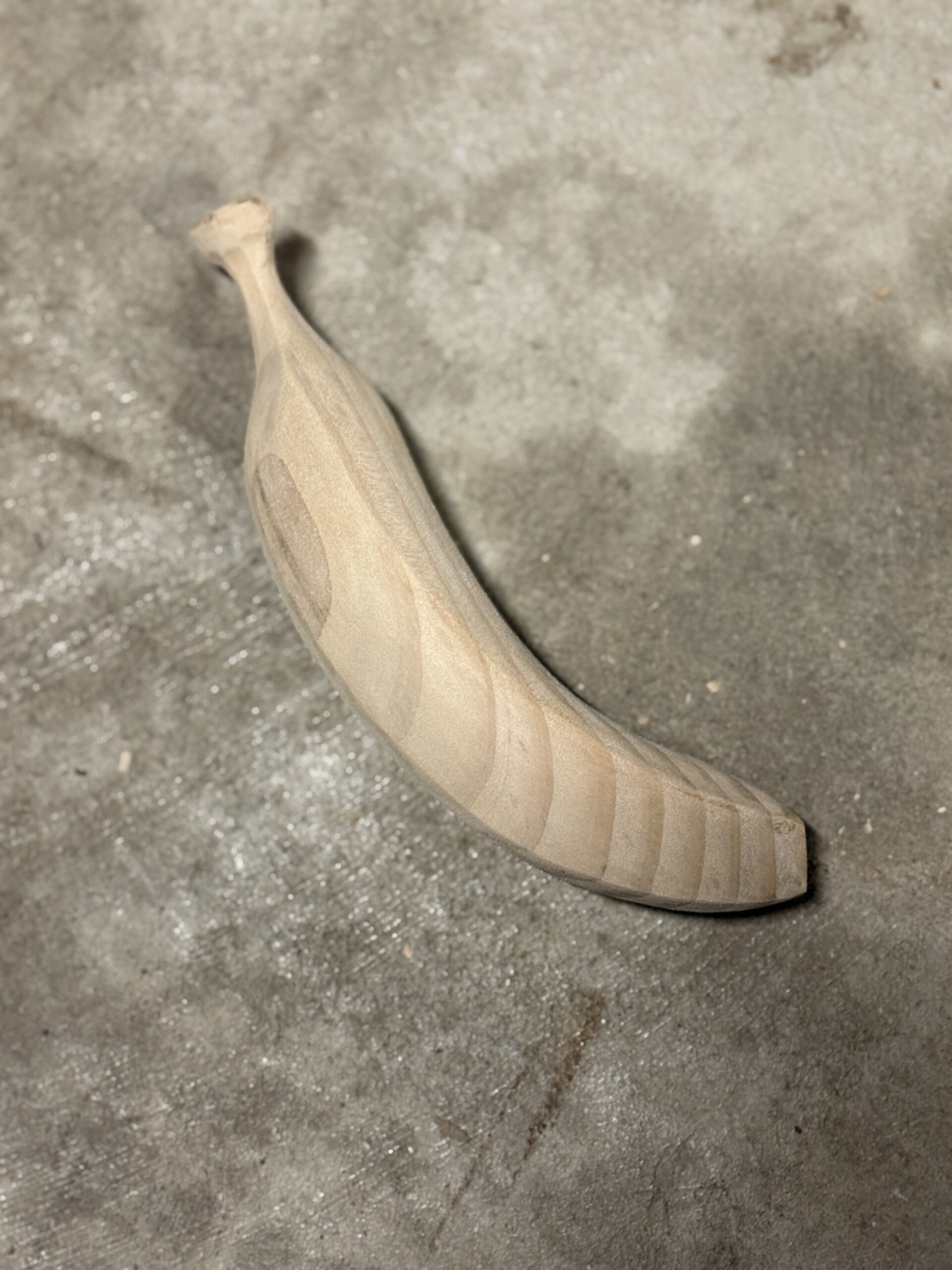 ヒマラヤスギ おれのバナナ 塗装前｜どんぐりぼうや くだらない道具屋