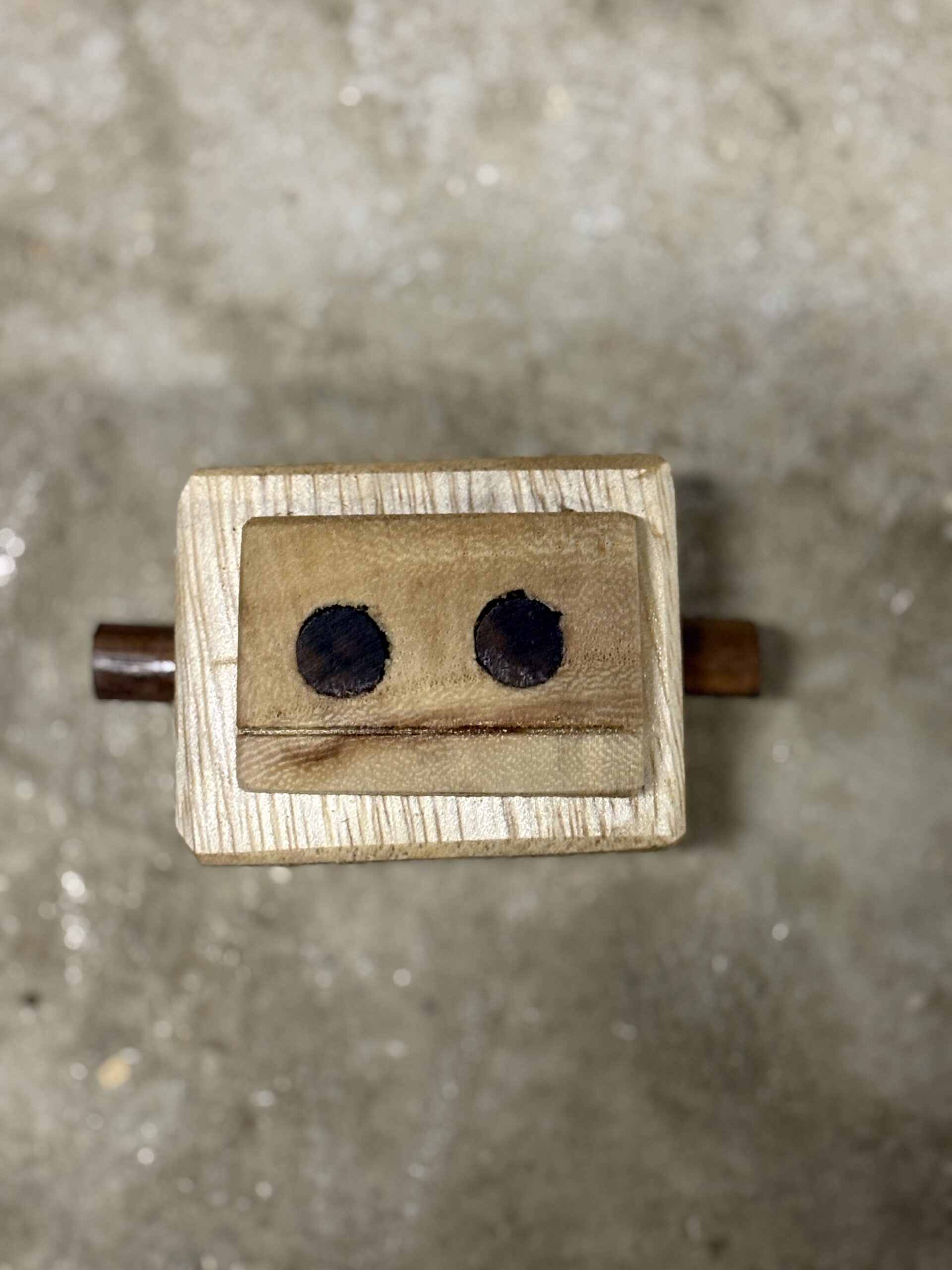 キリのロボット