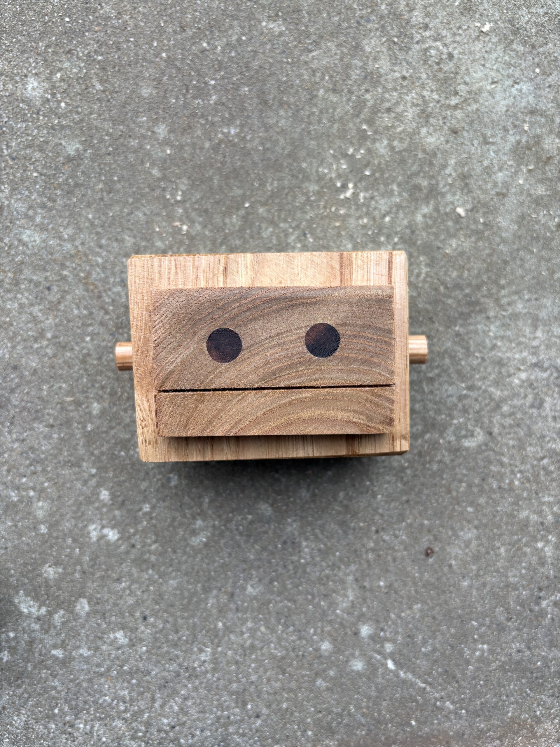 クリの木工ロボット｜くだらない道具屋 どんぐりぼうや