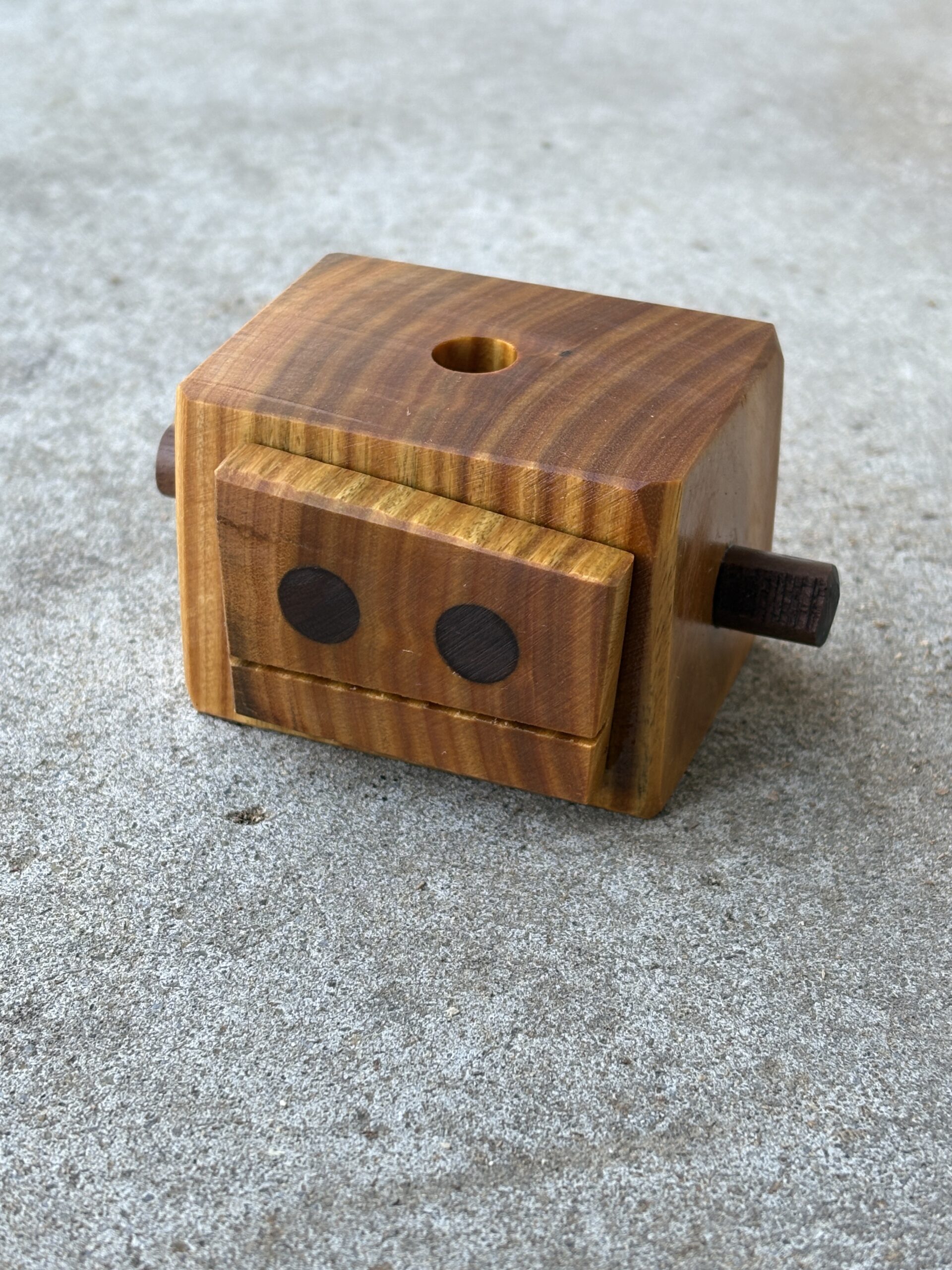 パロサントのロボット