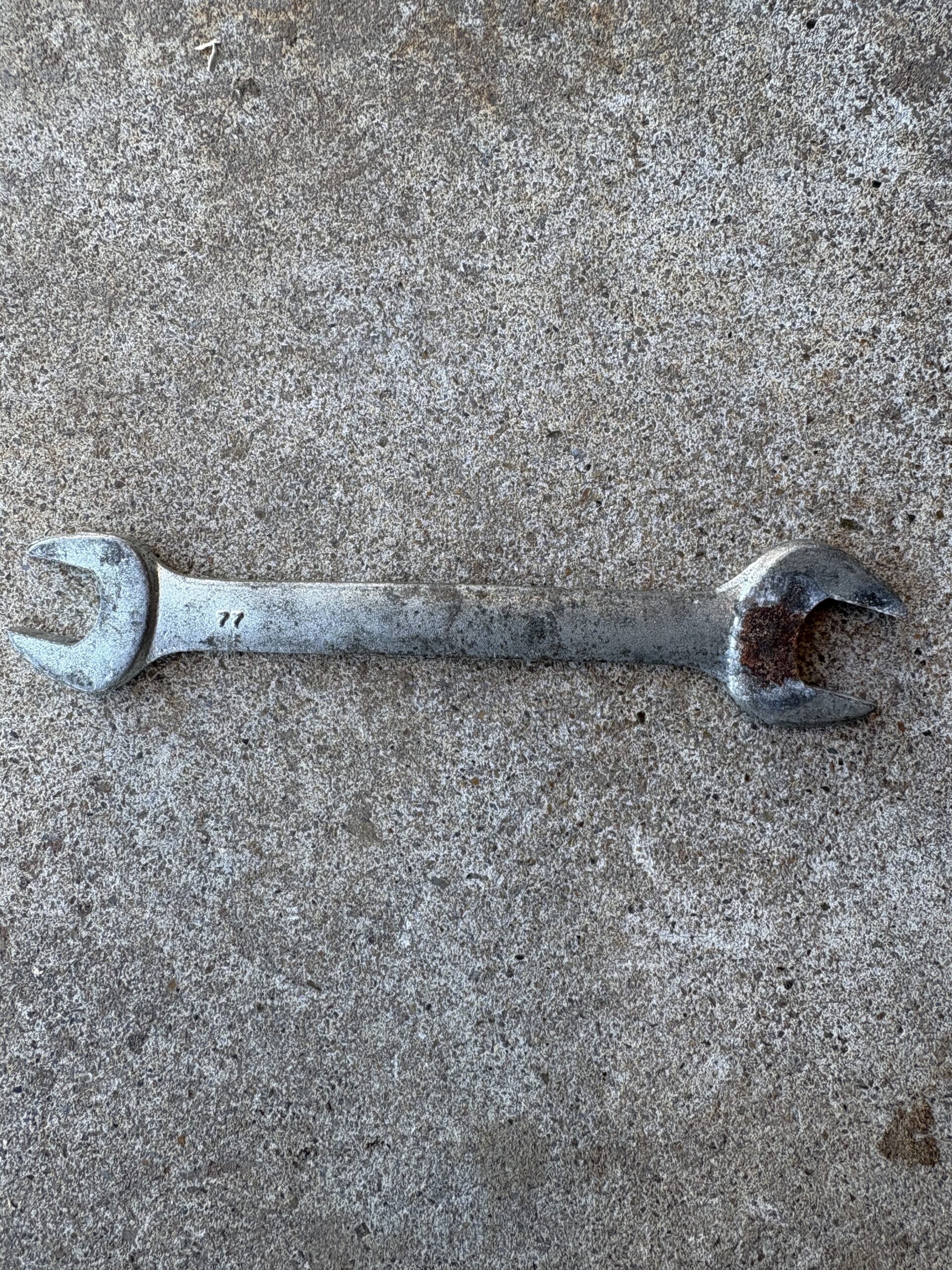 ニッサンレンチ No.3 全体 斜めから見たようす