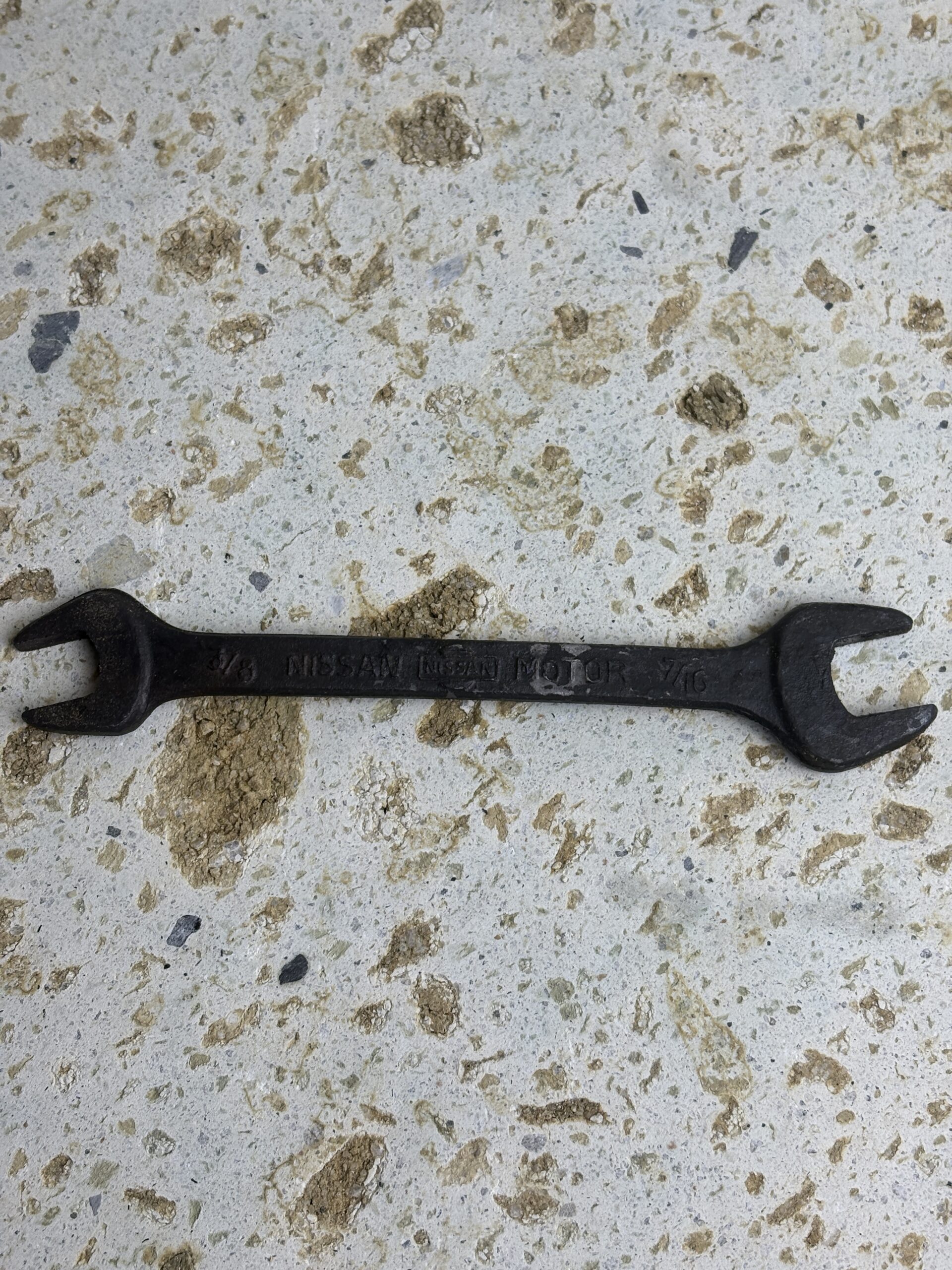 ニッサンレンチ No.1 使用感のあるディテール