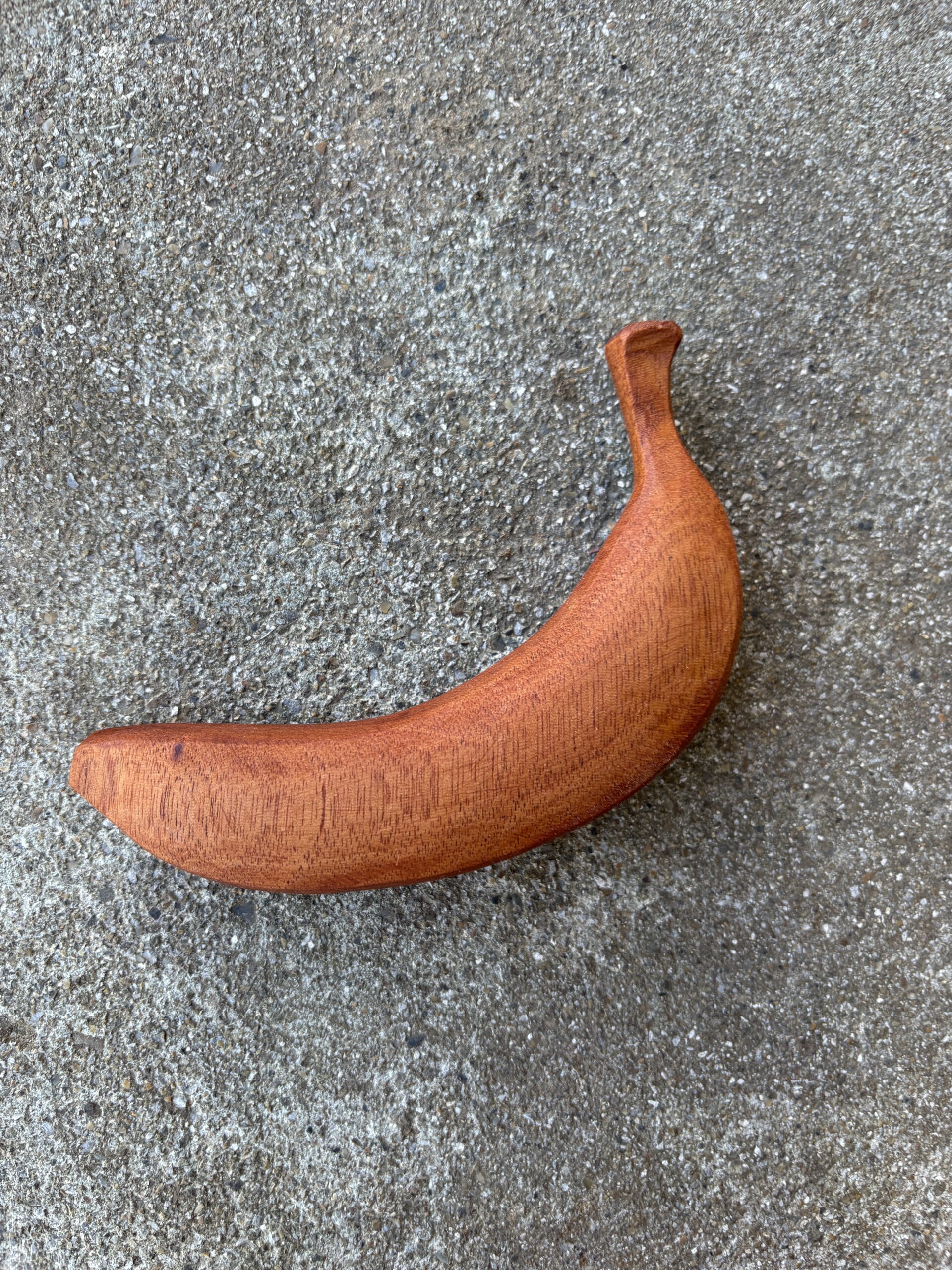 ホンジュラスマホガニーのバナナ